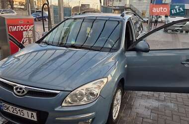 Универсал Hyundai i30 2008 в Ровно