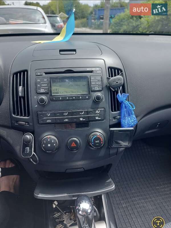 Універсал Hyundai i30 2008 в Рівному