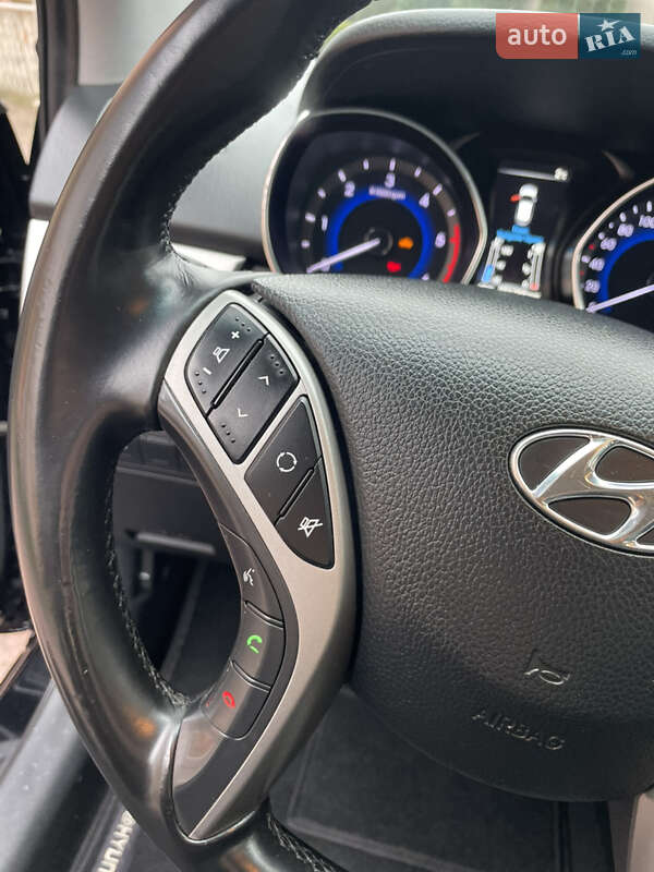 Універсал Hyundai i30 2014 в Стрию фото 57 Універсал Hyundai i30 2014 в Стрию