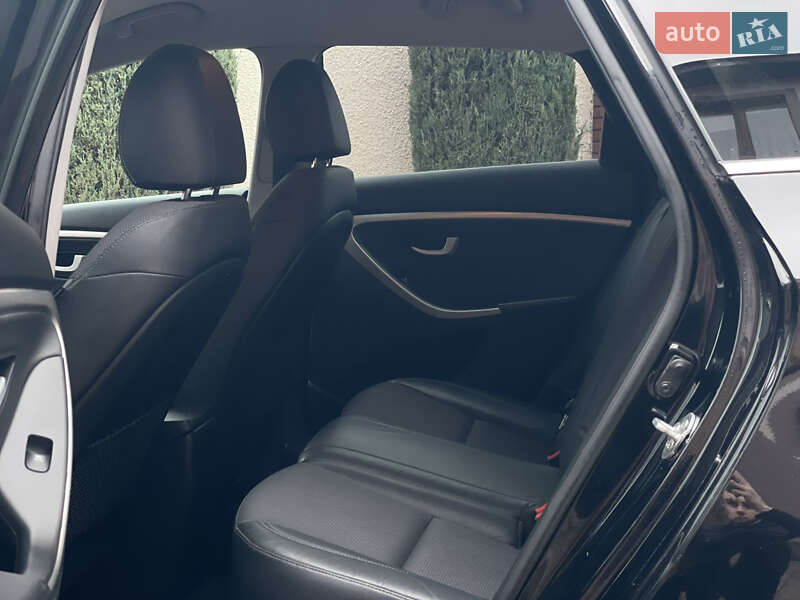 Універсал Hyundai i30 2014 в Стрию фото 75 Універсал Hyundai i30 2014 в Стрию