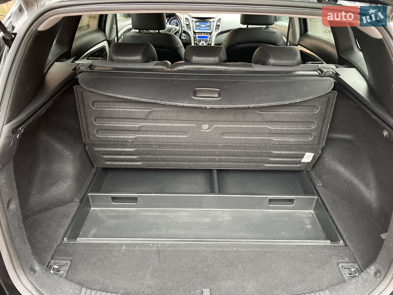 Універсал Hyundai i30 2014 в Стрию фото 96 Універсал Hyundai i30 2014 в Стрию