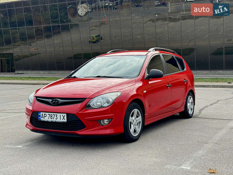 Универсал Hyundai i30 2011 в Запорожье фото 5 Универсал Hyundai i30 2011 в Запорожье