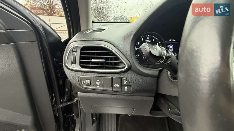 Хэтчбек Hyundai i30 2019 в Виннице