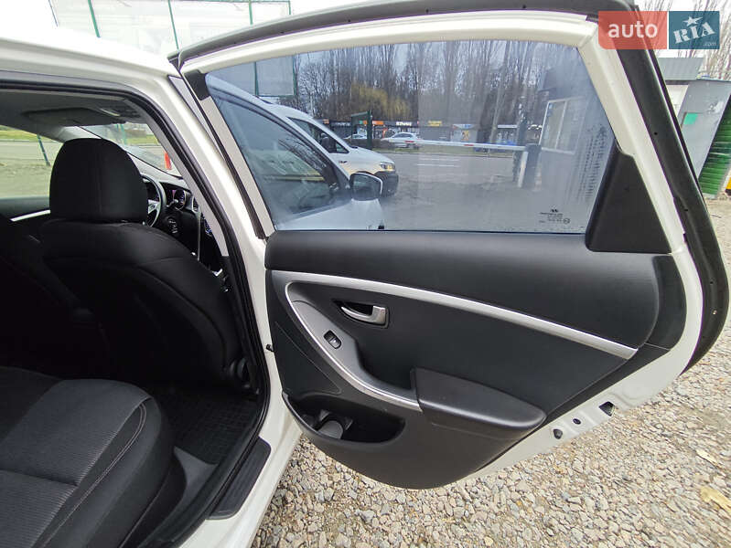 Хетчбек Hyundai i30 2013 в Києві