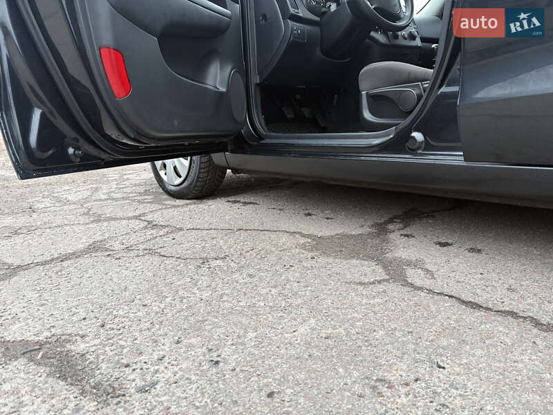 Універсал Hyundai i30 2009 в Чернігові