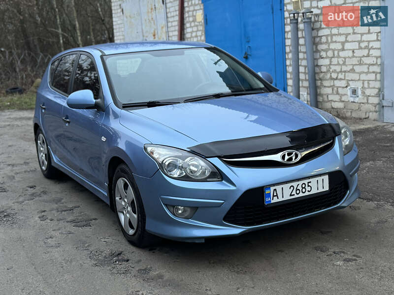 Hyundai i30 2011