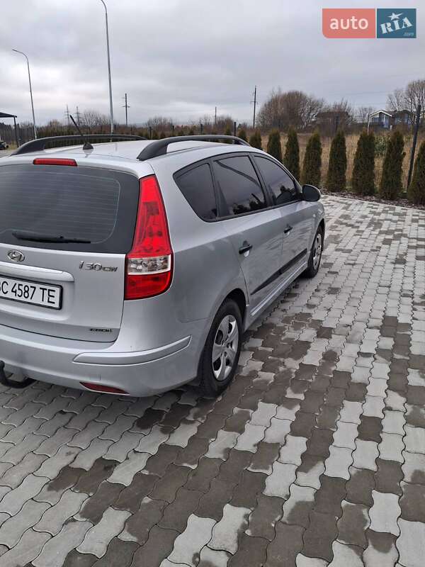 Универсал Hyundai i30 2010 в Львове фото 8 Универсал Hyundai i30 2010 в Львове