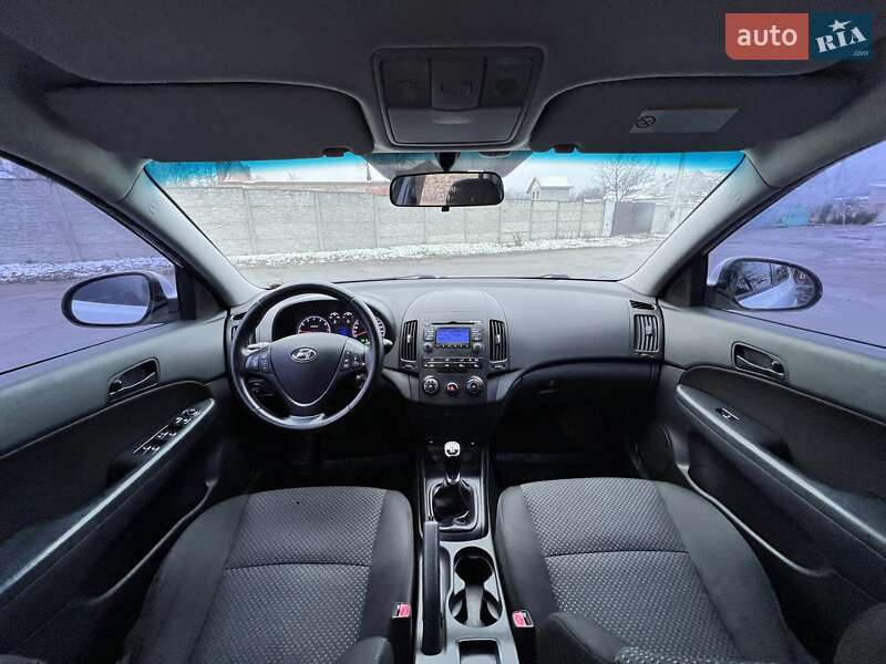 Хэтчбек Hyundai i30 2010 в Харькове фото 27 Хэтчбек Hyundai i30 2010 в Харькове