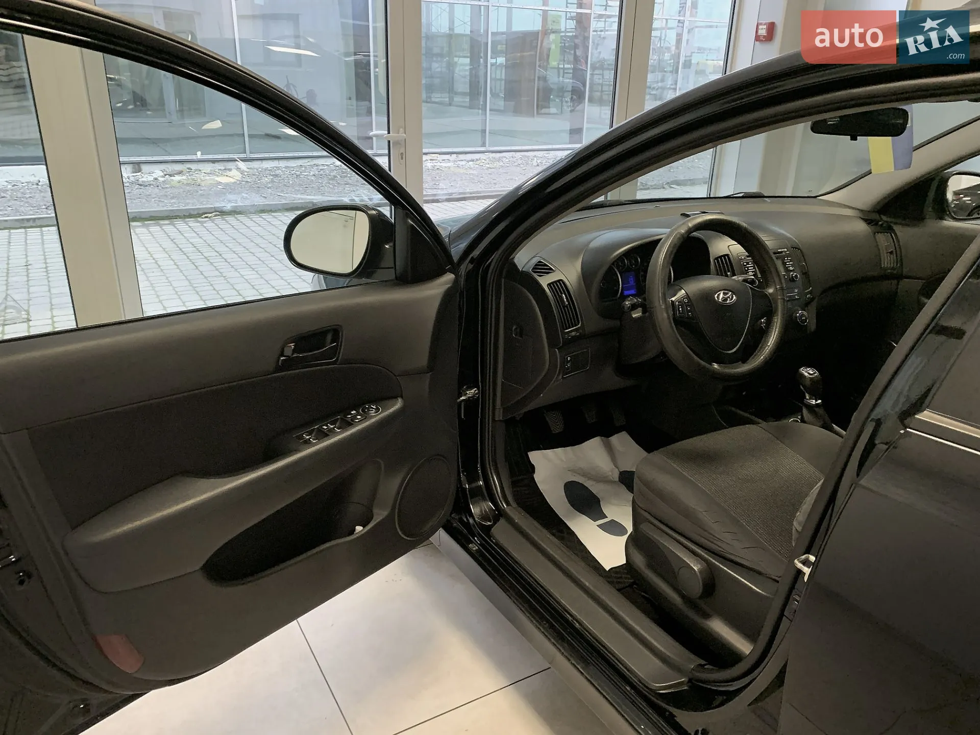 2011 Hyundai i30 - мініатюра 10