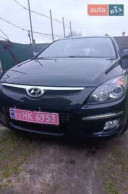 Універсал Hyundai i30 2009 в Радивиліві