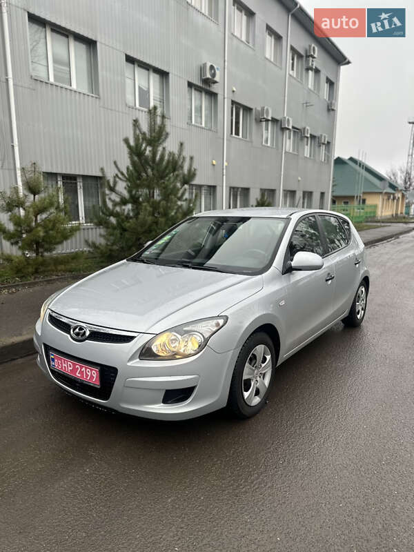 Hyundai i30 2009