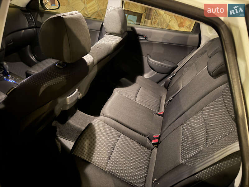 Хетчбек Hyundai i30 2011 в Одесі