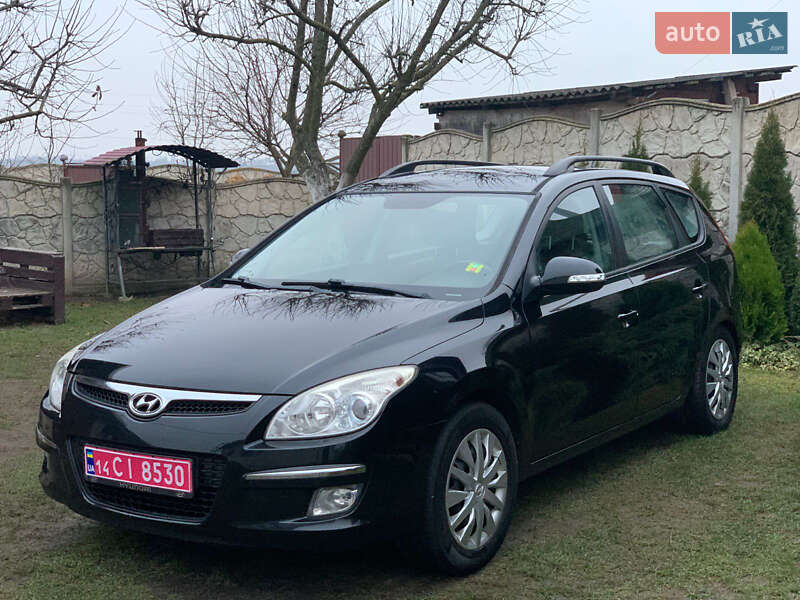 Универсал Hyundai i30 2008 в Луцке