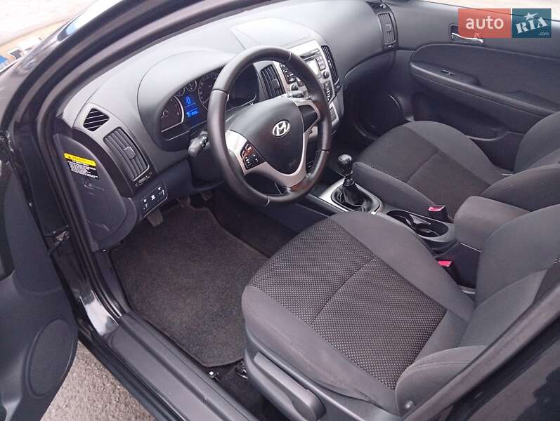 Універсал Hyundai i30 2009 в Полтаві