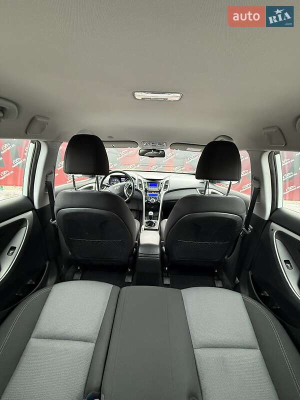 Універсал Hyundai i30 2015 в Сумах