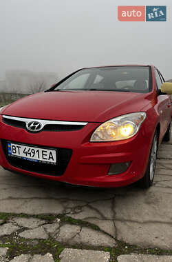Хэтчбек Hyundai i30 2007 в Херсоне
