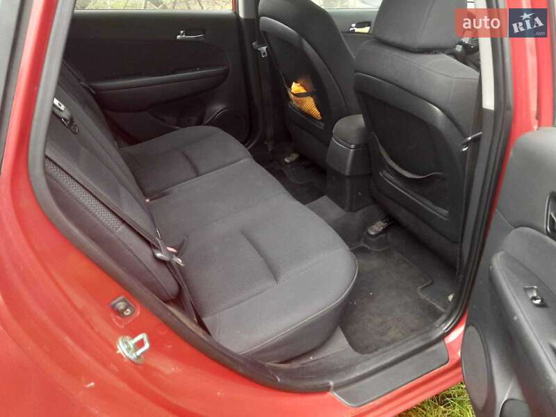 Універсал Hyundai i30 2008 в Борисполі