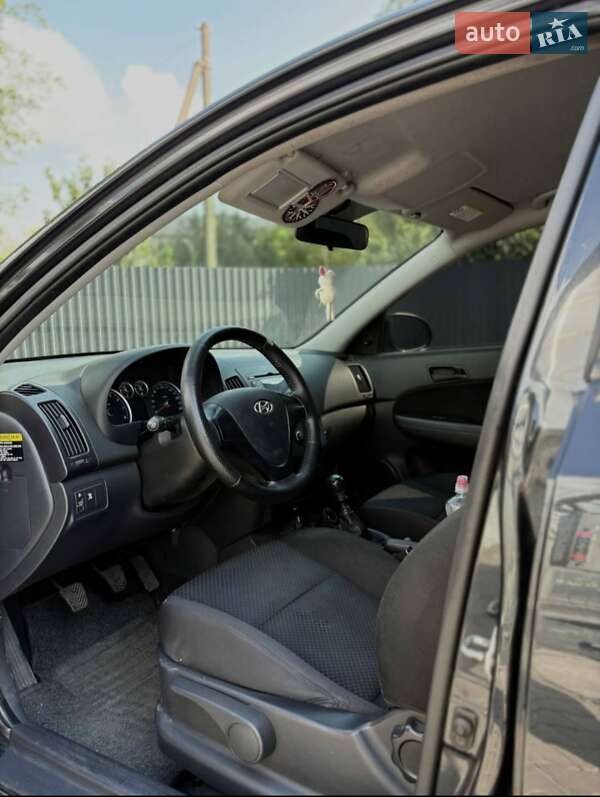 Хетчбек Hyundai i30 2009 в Житомирі