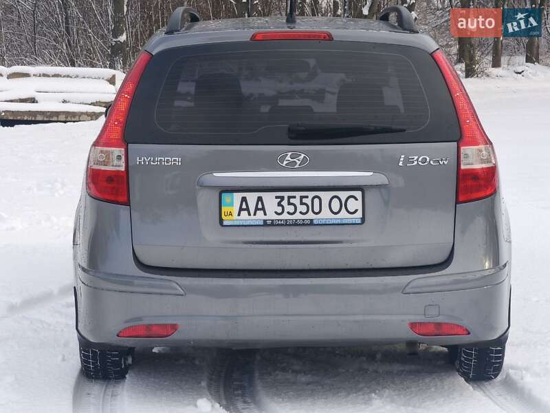 Універсал Hyundai i30 2011 в Жовтих Водах