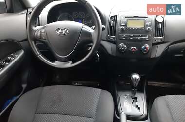 Хетчбек Hyundai i30 2011 в Житомирі