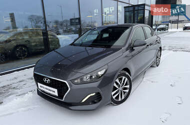 Фастбэк Hyundai i30 2019 в Киеве