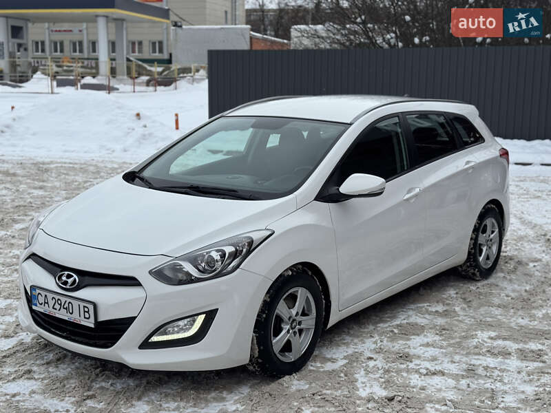 Универсал Hyundai i30 2013 в Харькове фото 12 Универсал Hyundai i30 2013 в Харькове