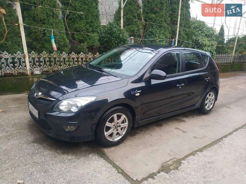 Hyundai i30 2011