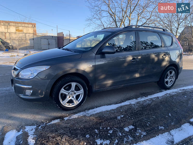 Універсал Hyundai i30 2008 в Запоріжжі фото 10 Універсал Hyundai i30 2008 в Запоріжжі