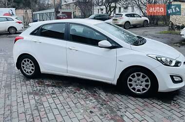 Хэтчбек Hyundai i30 2012 в Черкассах