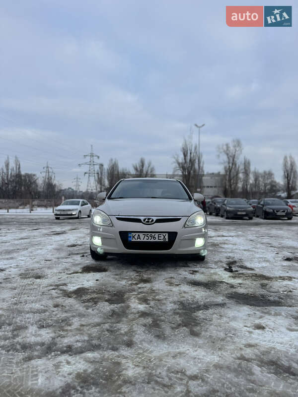 Hyundai i30 2008