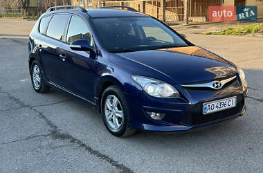 Універсал Hyundai i30 2010 в Виноградові
