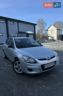 Хэтчбек Hyundai i30 2009 в Нежине