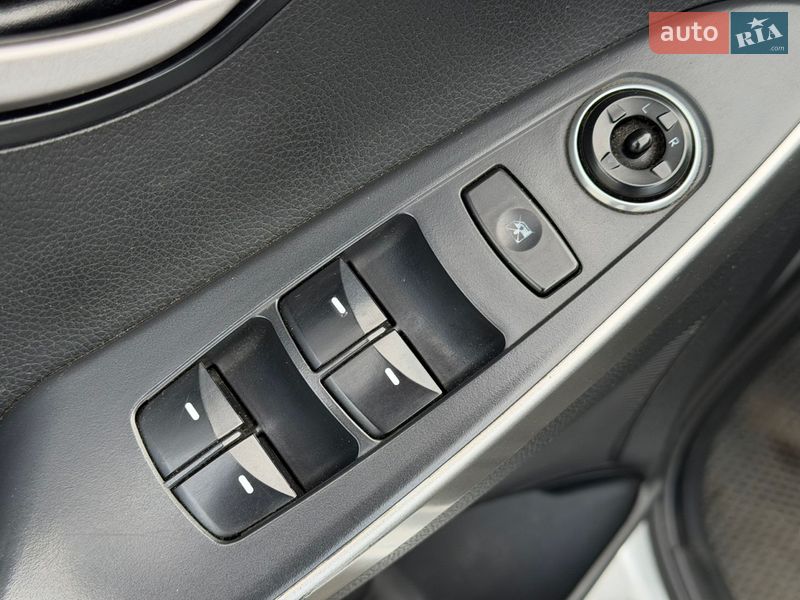 Хэтчбек Hyundai i30 2013 в Одессе