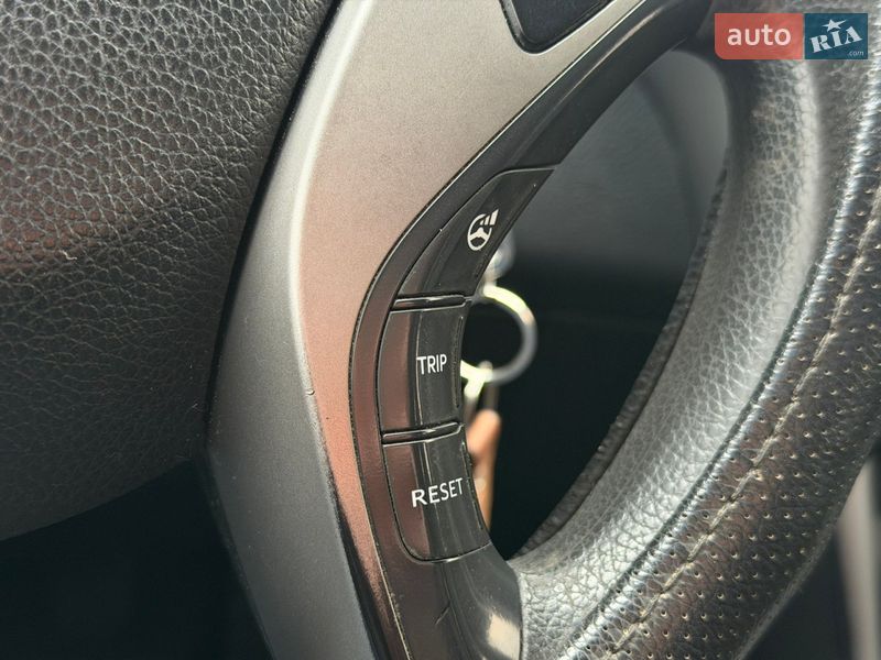 Хэтчбек Hyundai i30 2013 в Одессе