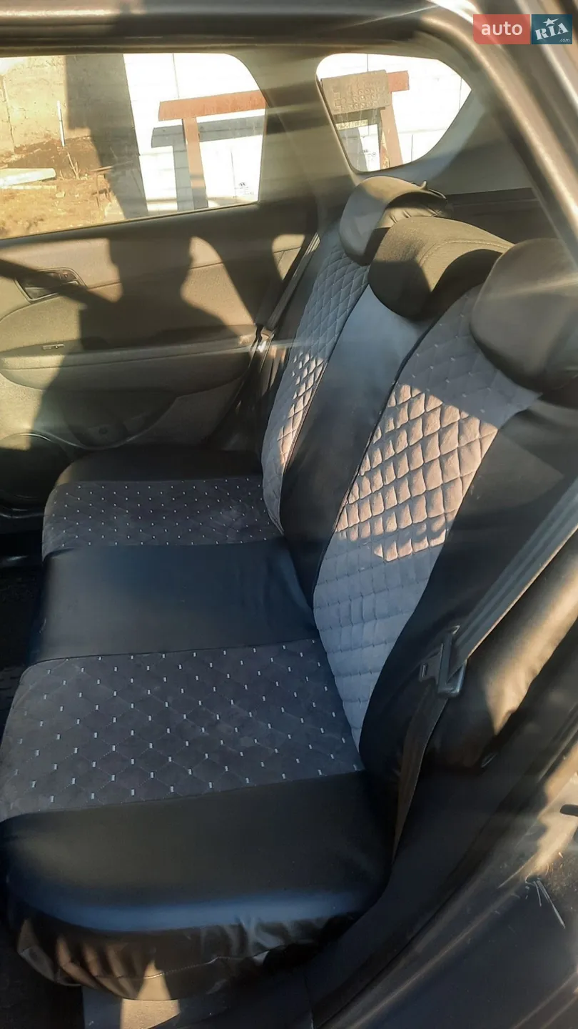 2010 Hyundai i30 - мініатюра 10