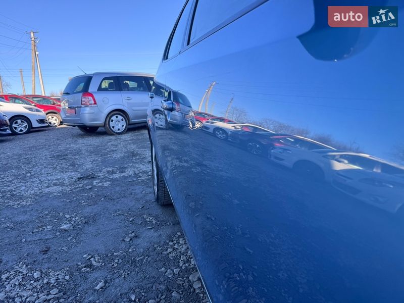 Хэтчбек Hyundai i30 2007 в Звенигородке