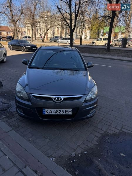 Hyundai i30 2009