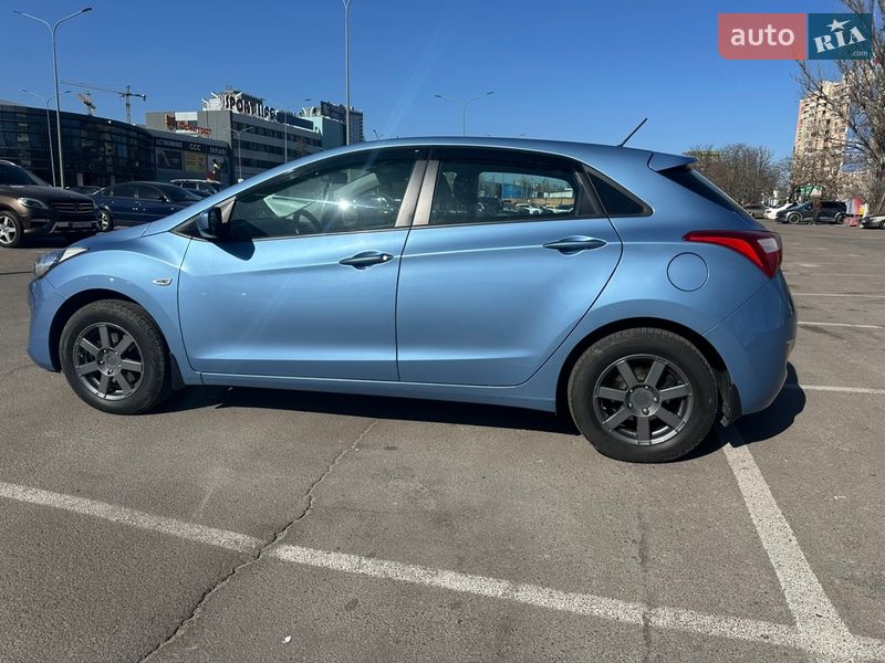 Хэтчбек Hyundai i30 2014 в Одессе