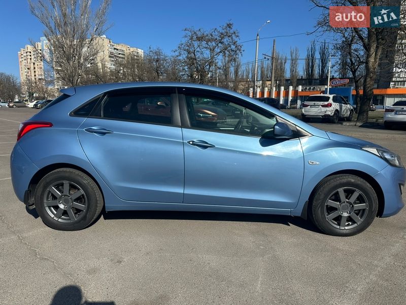 Хэтчбек Hyundai i30 2014 в Одессе