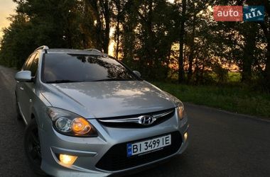 Универсал Hyundai i30 2010 в Лубнах