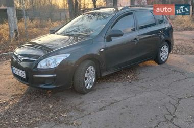 Универсал Hyundai i30 2009 в Чернигове