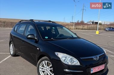 Универсал Hyundai i30 2008 в Ровно