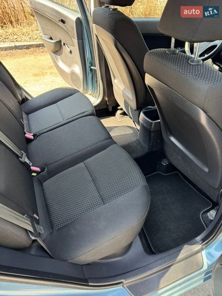 Хетчбек Hyundai i30 2010 в Луцьку