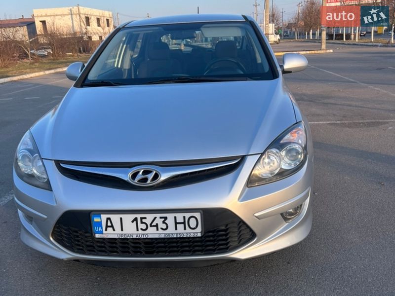 Хэтчбек Hyundai i30 2011 в Буче фото 2 Хэтчбек Hyundai i30 2011 в Буче