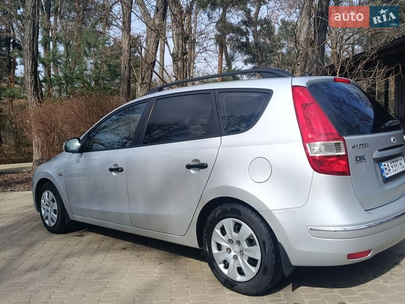 Универсал Hyundai i30 2008 в Кропивницком