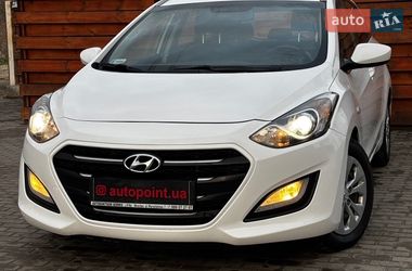 Универсал Hyundai i30 2015 в Белогородке