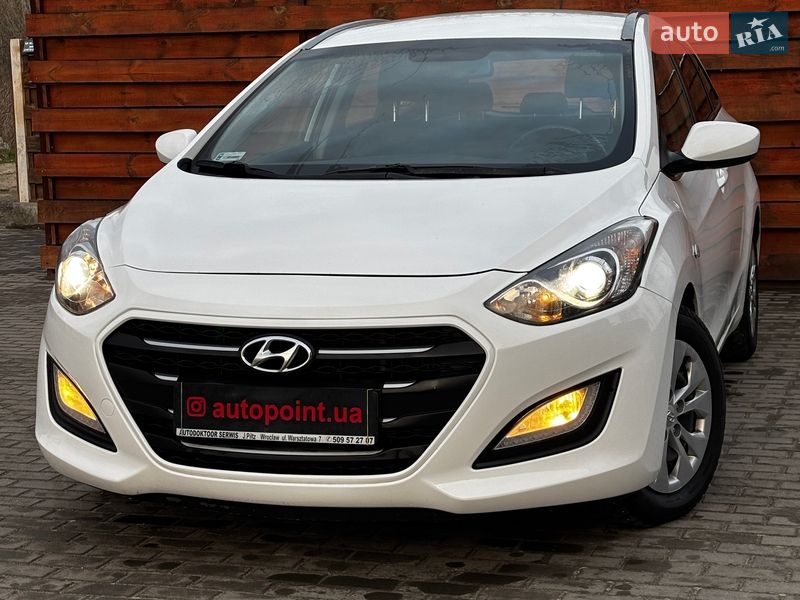 Универсал Hyundai i30 2015 в Белогородке фото Универсал Hyundai i30 2015 в Белогородке