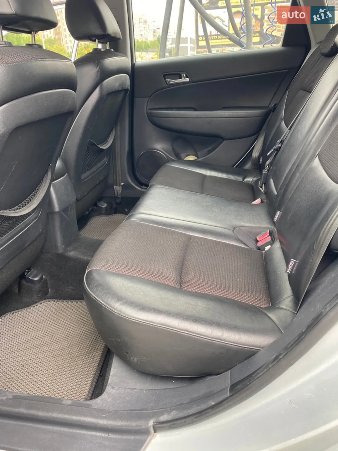 2010 Hyundai i30 - мініатюра 11