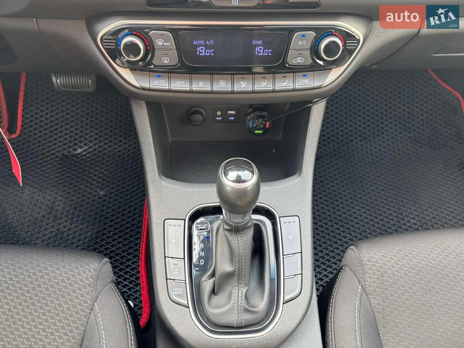 2019 Hyundai i30 - мініатюра 18
