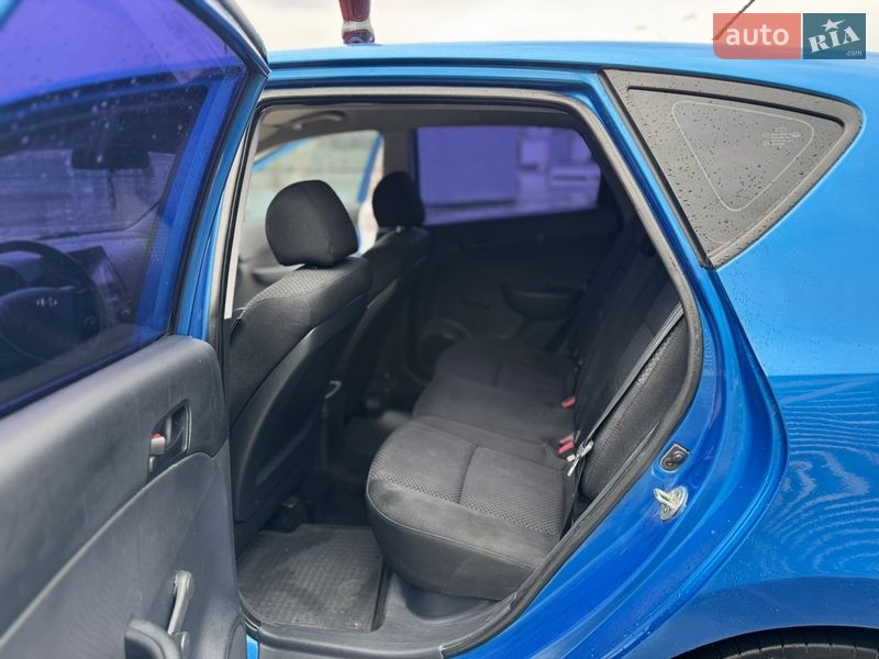 Хэтчбек Hyundai i30 2010 в Киеве